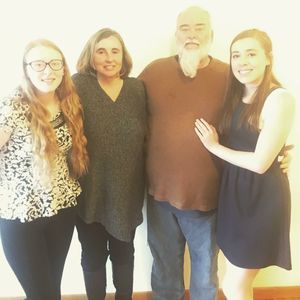 Meet your Posher, Bobbie